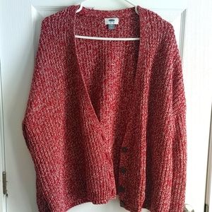 Slightly cropped knit cardigan